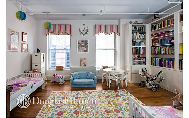 Sold by Douglas Elliman | media 16