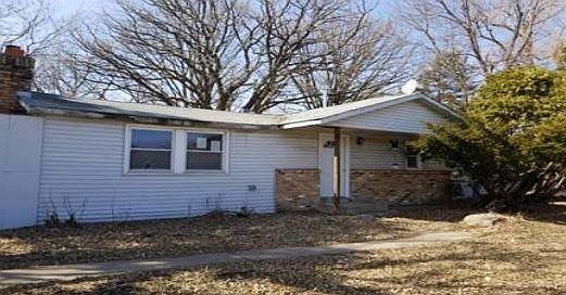 2nd image of 15012 Round Lake Blvd NW