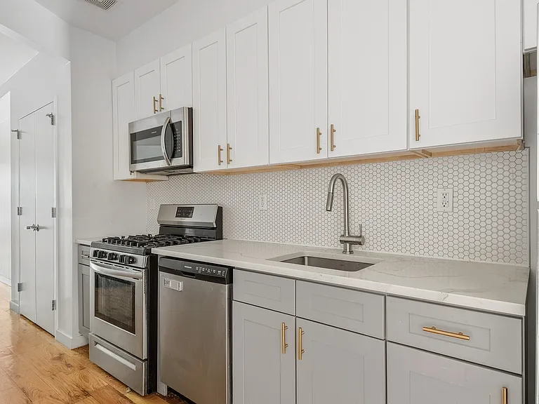 1663 Madison St #1L — Photo 1