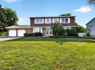 30 Hamilton Ln, Plainsboro, NJ 08536