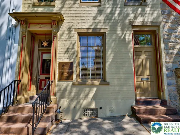 72 W Market St, Bethlehem, PA 18018