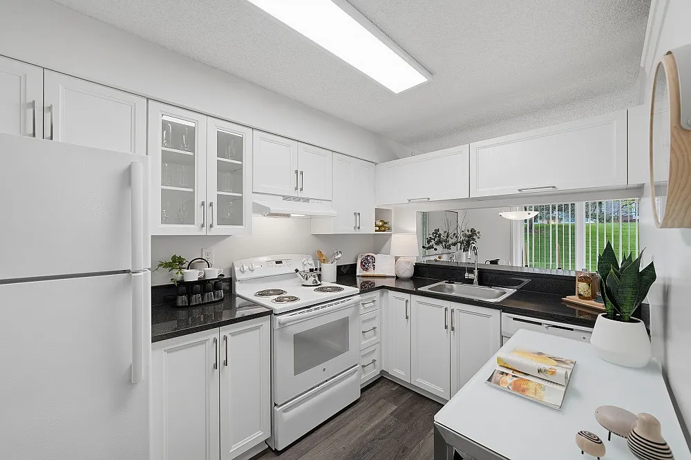Citation Club Apartments — Photo 1