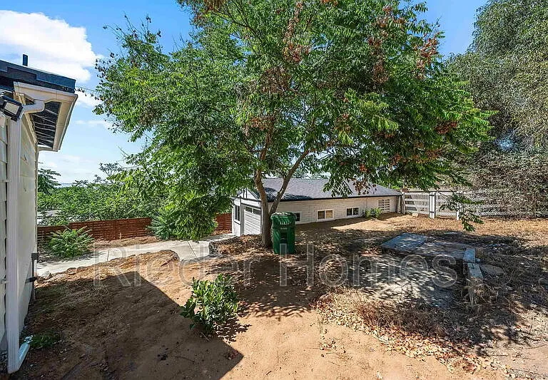 1730 Vista Del Valle Blvd #2 — Photo 31