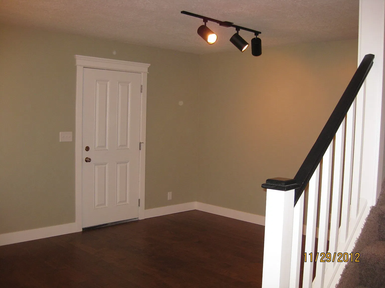 River Crossing Townhome — Photo 4