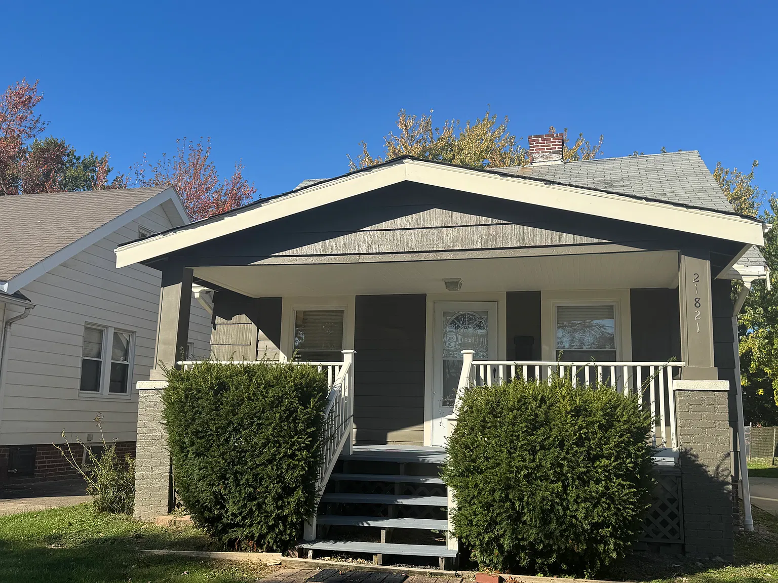 3 bed, 1.5 bath, 1200 sqft, $1,550 — Photo 3