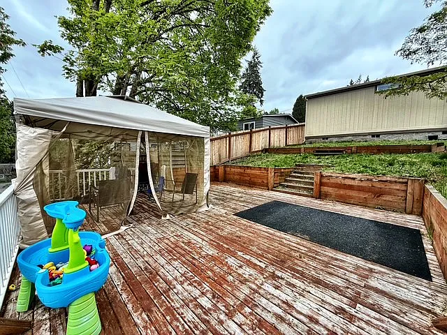 108 N Cambrian Ave — Photo 32
