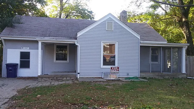 1107 Claflin Main — Photo 11