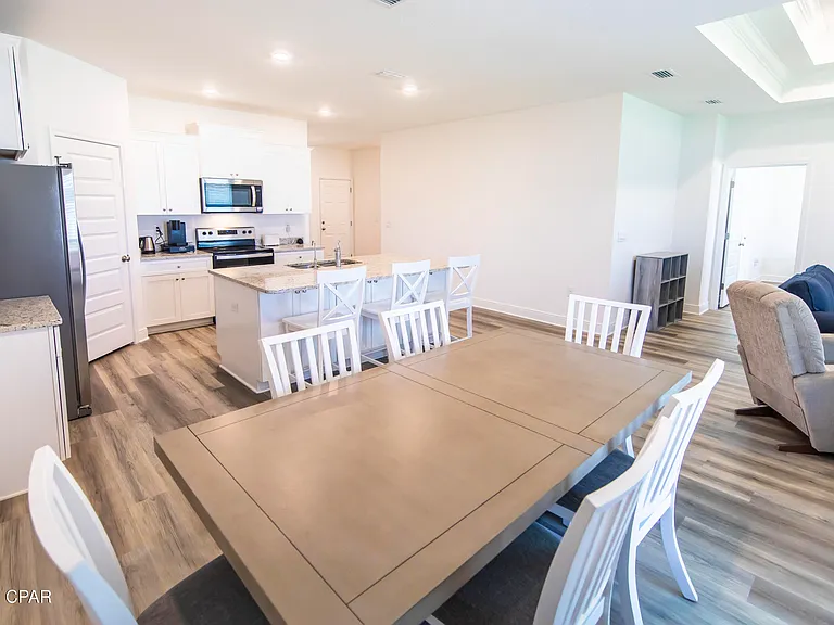 602 Hancock Way — Photo 8
