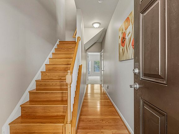 4th image of 615 Samuel Cary Dr