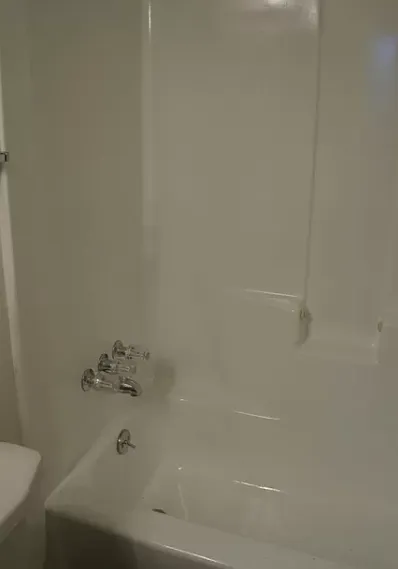 Shower / Bath