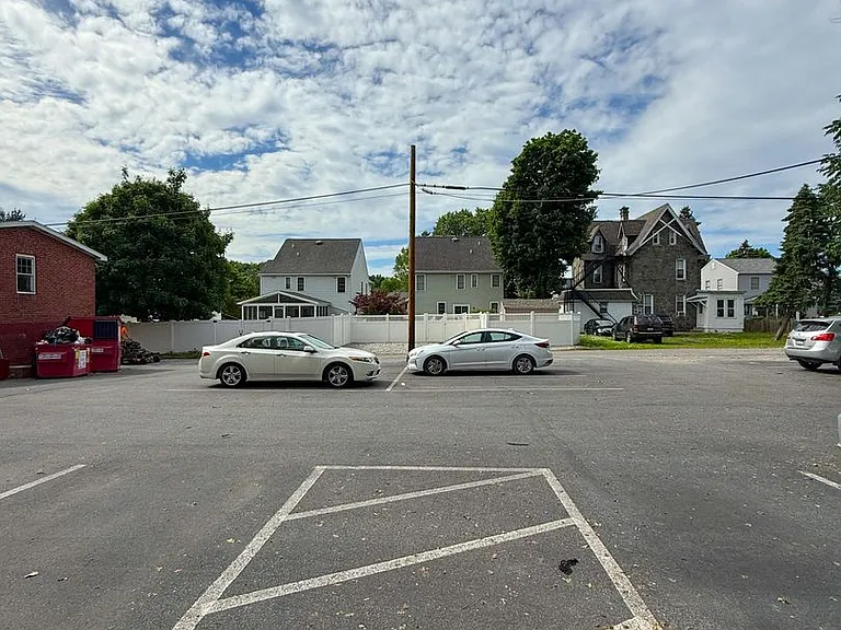225 W Chester Pike — Photo 20