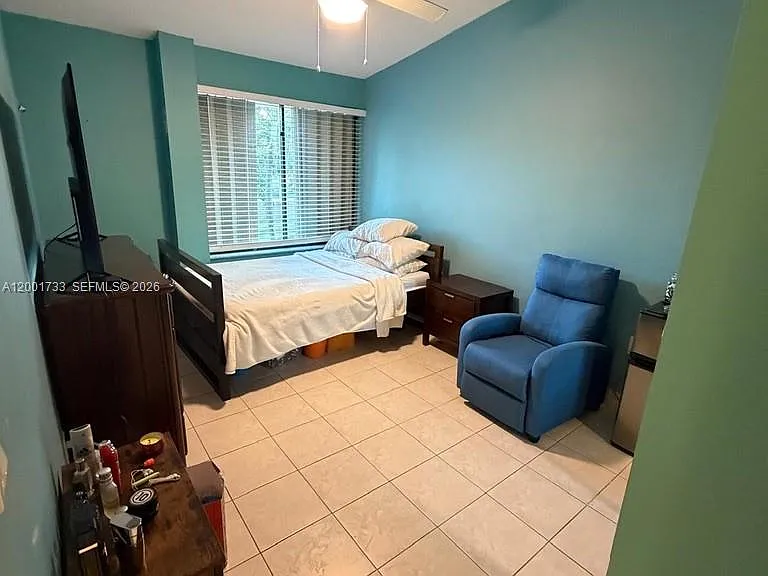 2661 NE 164th St #40 — Photo 18
