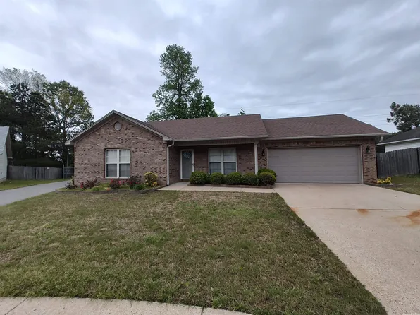 812 SE 1st St, Bryant, AR 72022