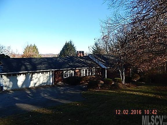 2nd image of 806 Jenednell Ct SW