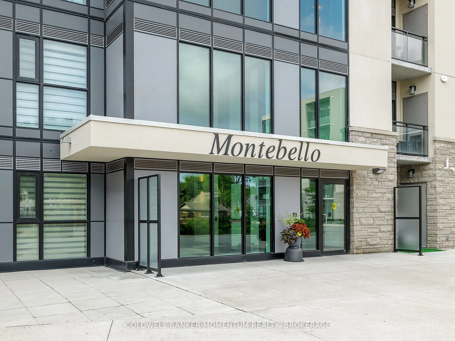 Montebello — Photo 2