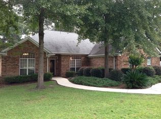 2322 Cobb Dr, Tallahassee, FL 32312