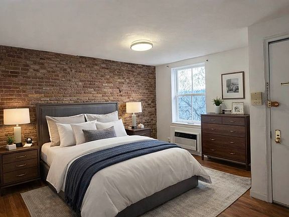 4th image of 207 W 22nd St APT 4