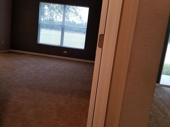 5th image of 2036 Darlin Cir