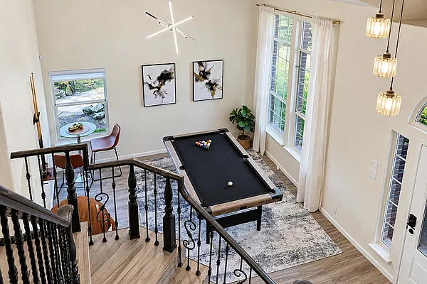 4 bed, 2.5 bath, 2127 sqft, $11,000 — Photo 4