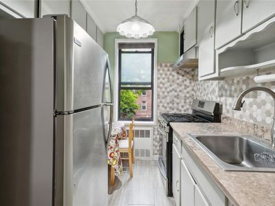 33-06 92 Street #2M, Jackson Heights, NY, 11372