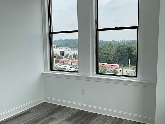 5th image of 6800 Market St #511