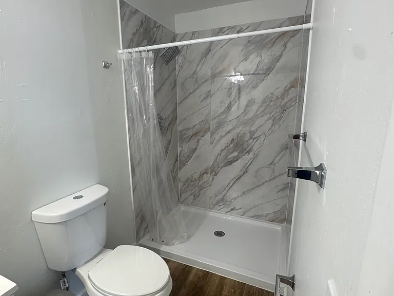 8204 San Carlos Blvd — Photo 14
