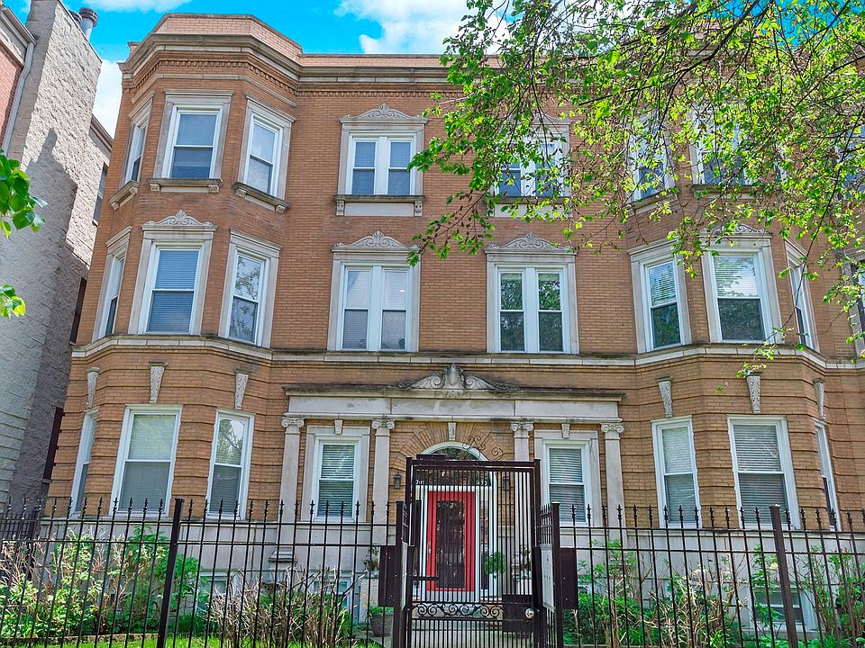 1st image of 4707 N Kenmore Ave #2