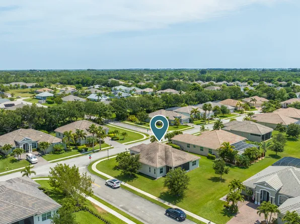6104 Graysen Square, Vero Beach, FL 32967