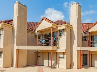 7312 Seawall Blvd APT 208, Galveston, TX 77551