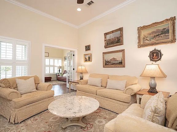 3rd image of 1702 Stonebridge Rd #1702
