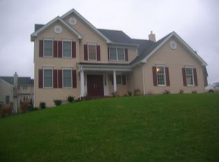 79 Ruest Rd, North Attleboro, MA 02760