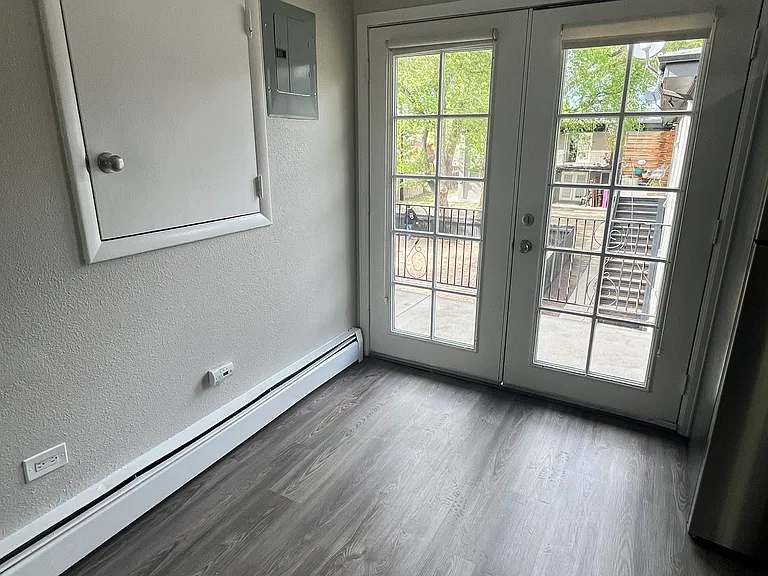 Oak North Apartments — Photo 17