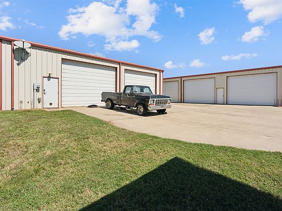 5th image of 2250 County Road 913
