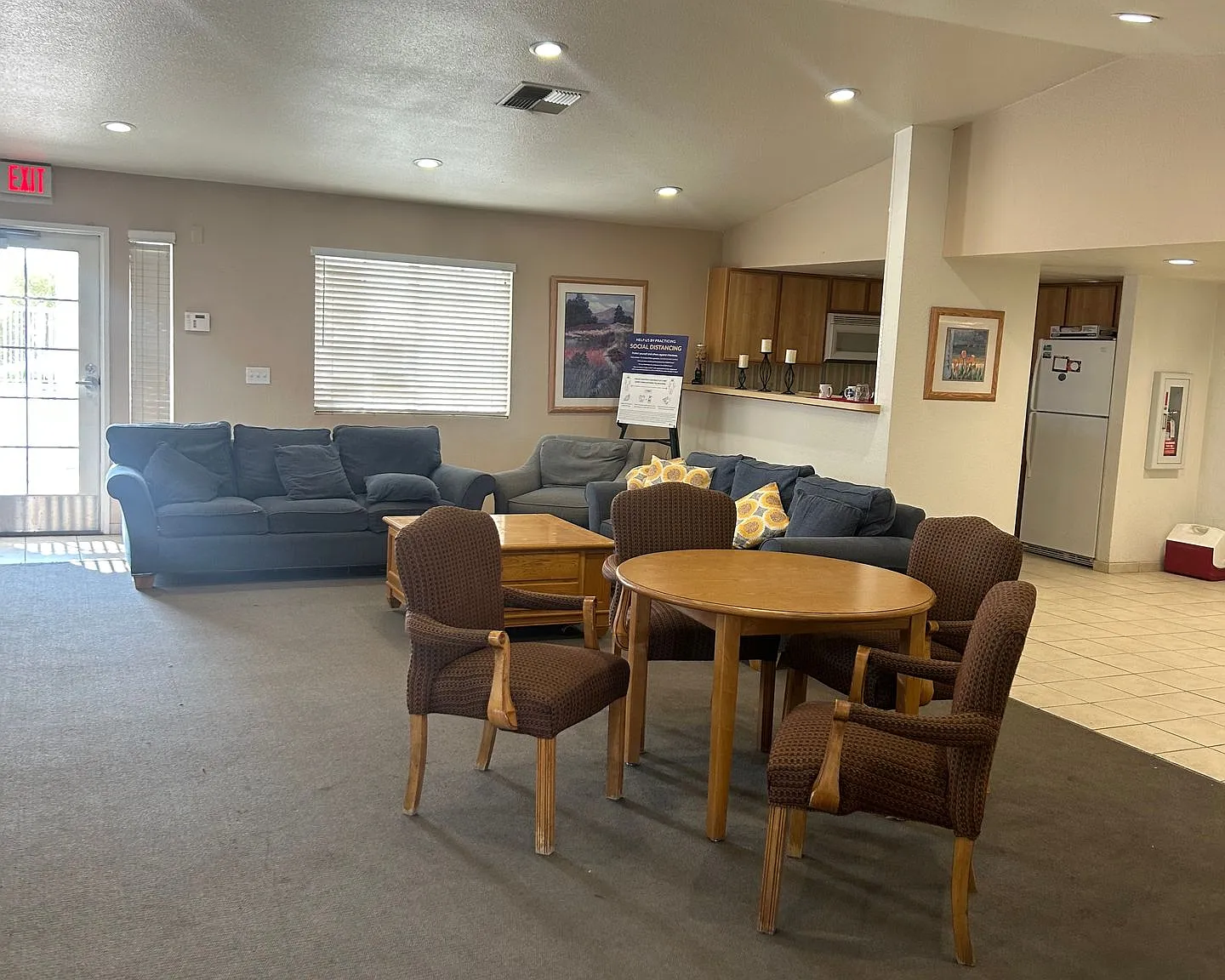 Suncrest — Photo 3