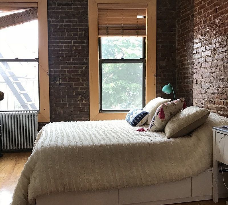 1st image of 250 Mulberry St APT 9