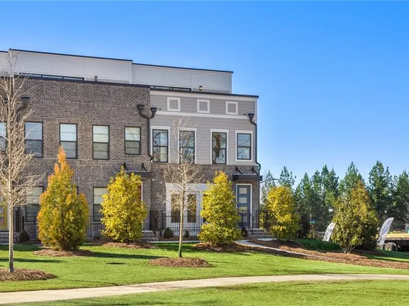 2163 Burnside Dr NW, Atlanta, GA 30318