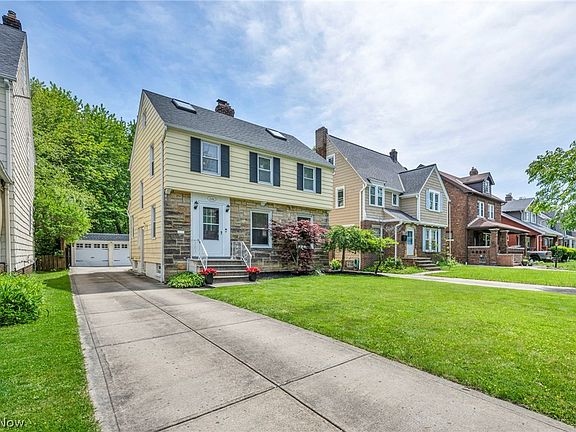 4th image of 2181 Cranston Rd