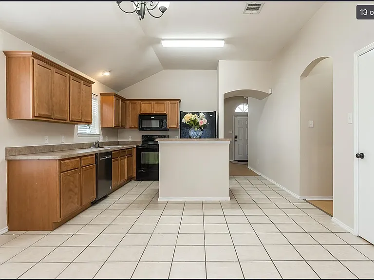 6440 Stone Lake Dr — Photo 17