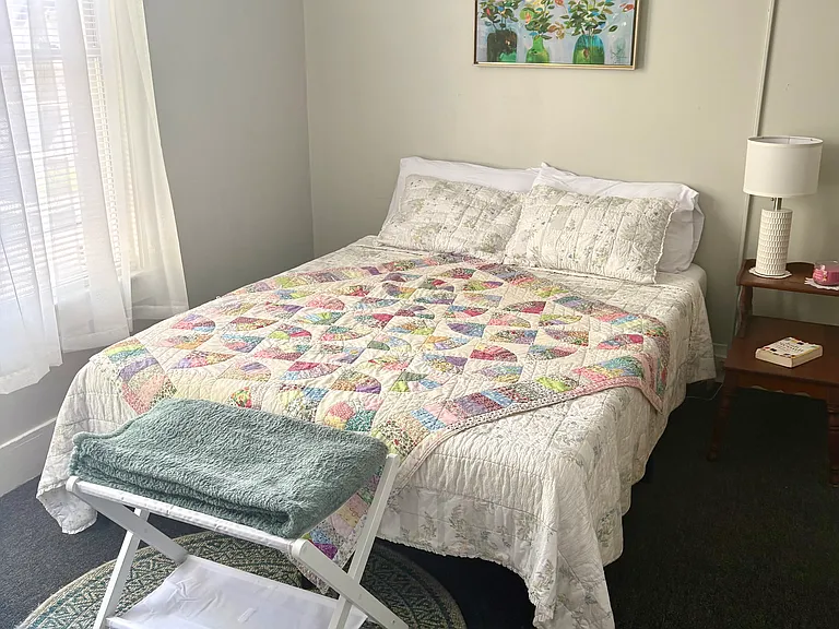 10 Nichols St #1 — Photo 8
