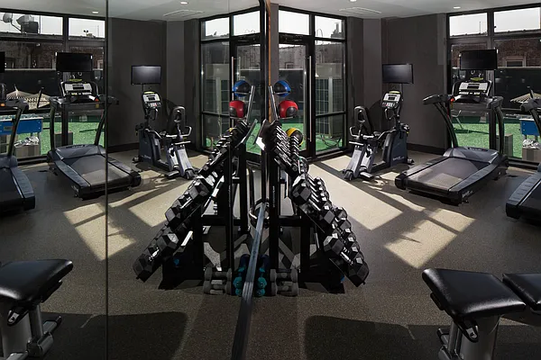 Rented by Nooklyn NYC LLC | media 22