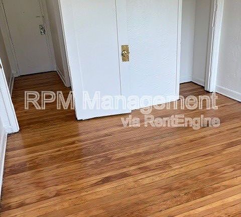 4th image of 1523 N McCadden Pl APT 307