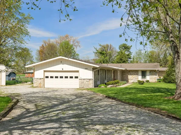 11415 Central Dr E, Carmel, IN 46032