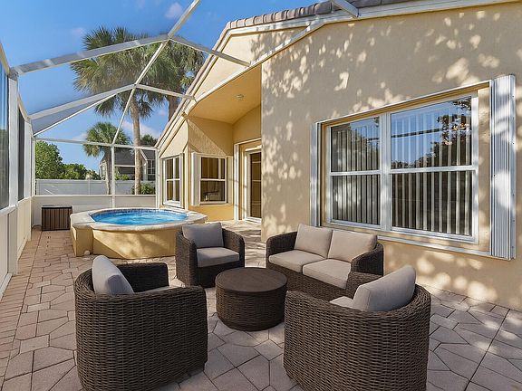 3rd image of 8218 Palm Gate Drive