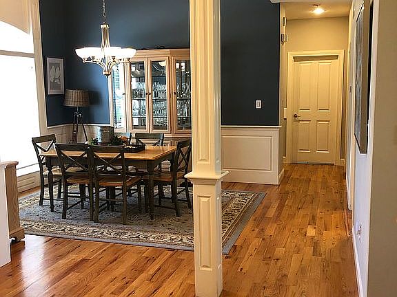 4th image of 5402 Largo Dr