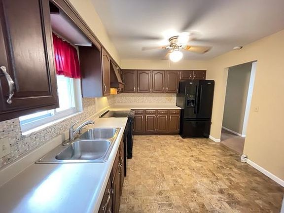 5th image of 113 Larkspur Dr