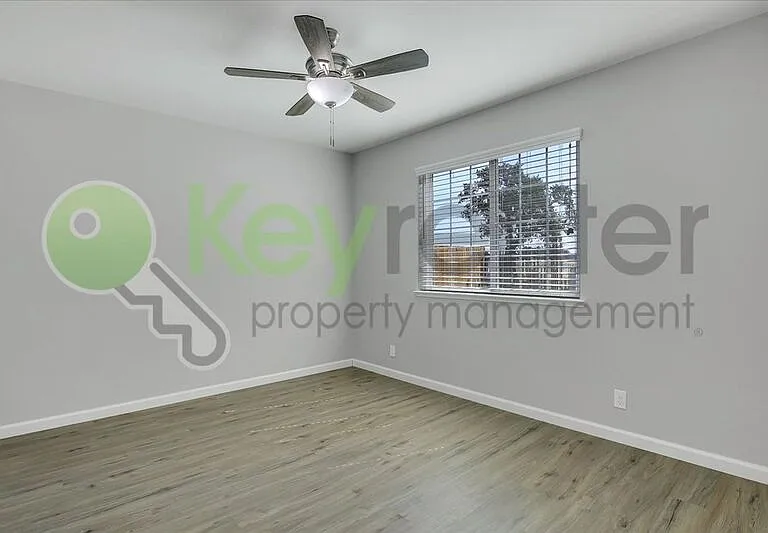8256 Manhart Way — Photo 20