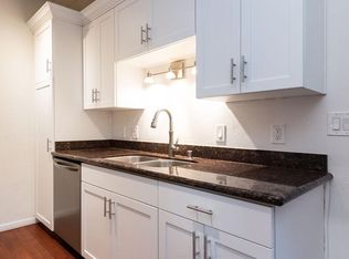 863 Sapphire St #9, San Diego, CA 92109