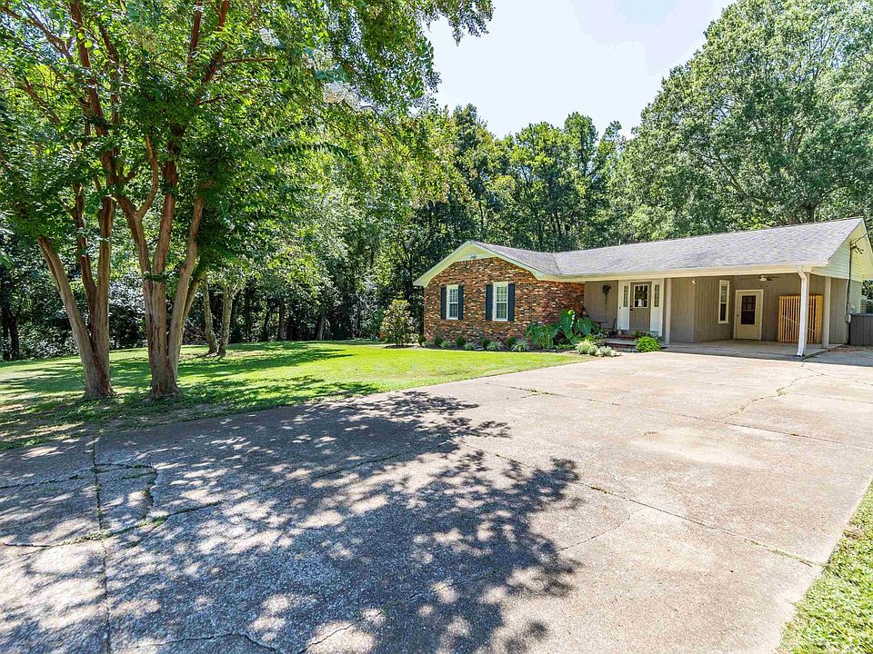 1st image of 208 Rhonda Ln