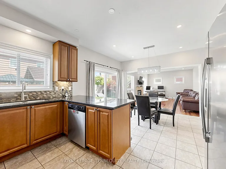 12 Ballantyne Dr — Photo 14