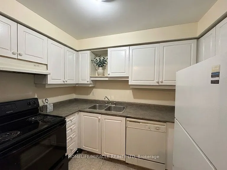 565 Kennedy Rd #8 — Photo 6